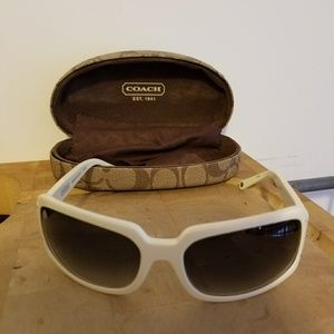 COACH SAMANTHA WHITE SUNGLASSES